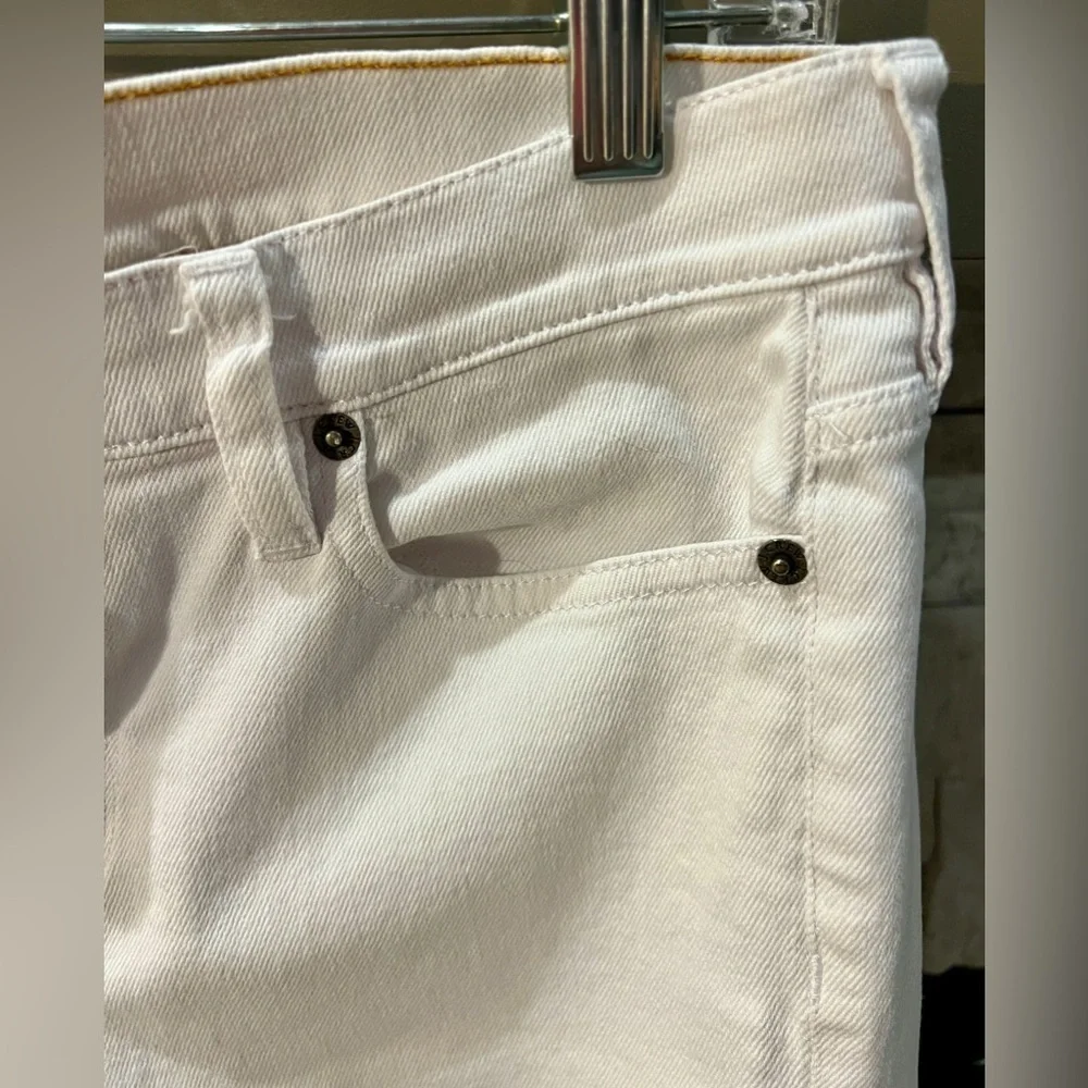 J Crew size 28/31 white denim pants